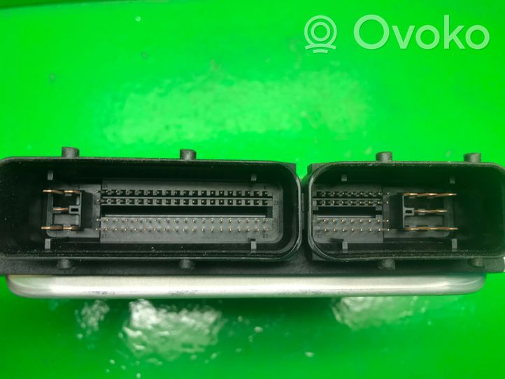 Volkswagen PASSAT B5.5 Komputer / Sterownik ECU silnika 038906019ER