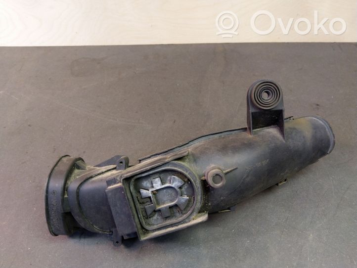 Volkswagen Bora Parte del condotto di aspirazione dell'aria 1J0129609D