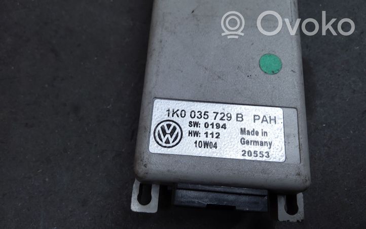 Volkswagen Golf V Sterownik / Moduł sterujący telefonem 1K0035729B