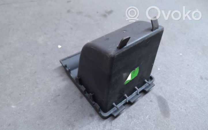 Audi A3 S3 A3 Sportback 8P Other center console (tunnel) element 8P0863351D