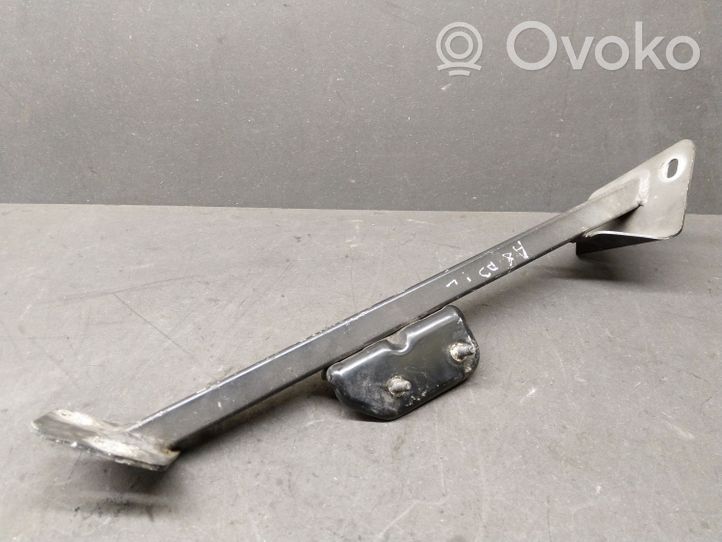 Audi A8 S8 D3 4E Supporto di montaggio del parafango 4E0805463F