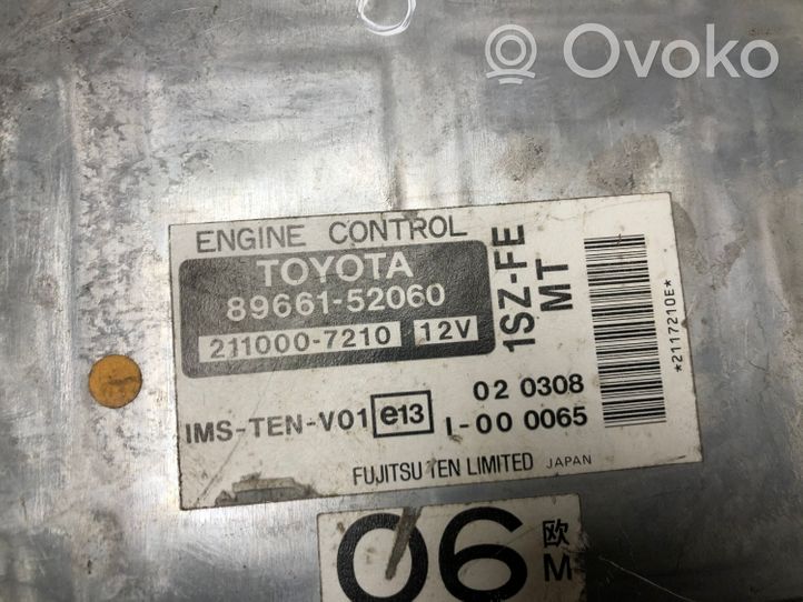 Toyota Avensis T250 Moottorin ohjainlaite/moduuli 8966152060