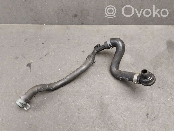 Audi A4 S4 B5 8D Linea/tubo/manicotto del vuoto 8E0611931