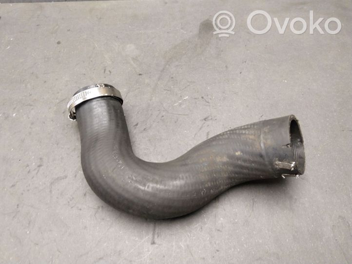 Seat Exeo (3R) Tube d'admission de tuyau de refroidisseur intermédiaire 3R0145738A