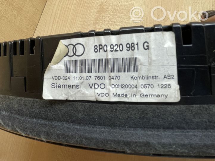 Audi A3 S3 A3 Sportback 8P Spidometras (prietaisų skydelis) 8P0920981G