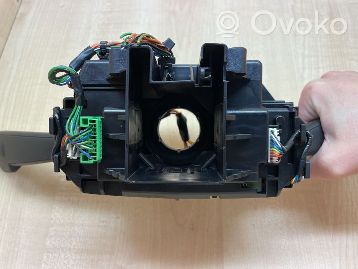 Volvo S60 Leva/interruttore dell’indicatore di direzione e tergicristallo 31327904