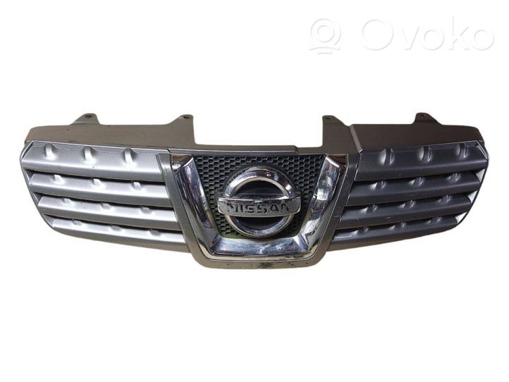 Nissan Qashqai Maskownica / Grill / Atrapa górna chłodnicy 62310JD000