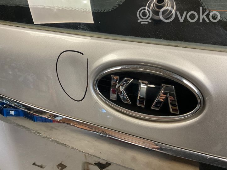 KIA Sorento Galinis dangtis (bagažinės) 43R000382