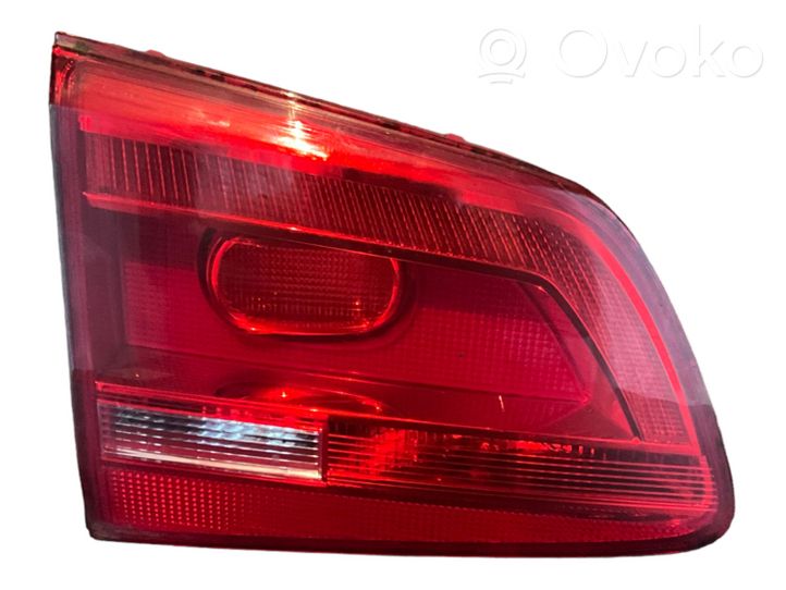 Volkswagen Touran II Tailgate rear/tail lights 176443