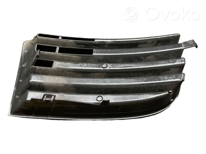 Volkswagen Golf V Mascherina/griglia fendinebbia anteriore 1K0853665