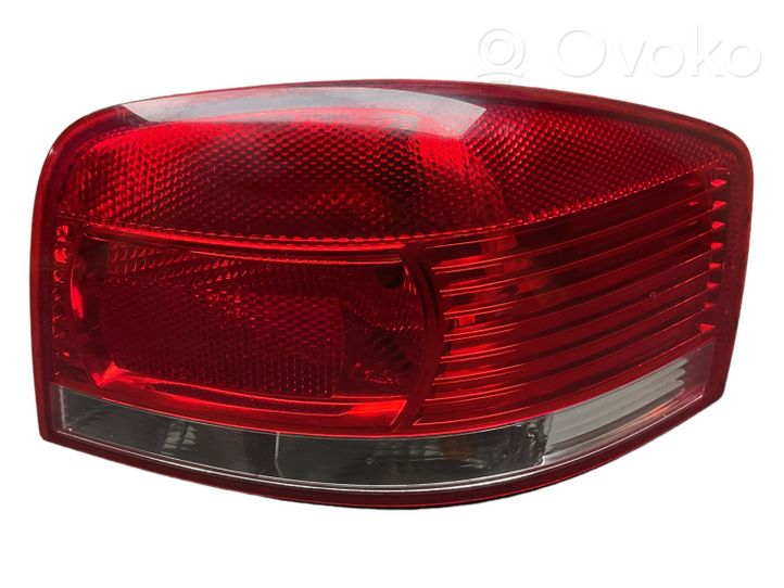 Audi A3 S3 A3 Sportback 8P Lampa tylna 8P0945096A