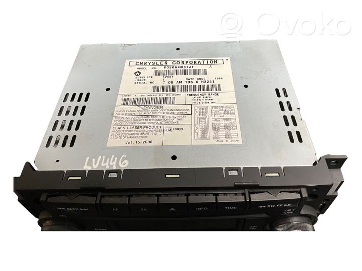 Chrysler 300 - 300C Radija/ CD/DVD grotuvas/ navigacija P05064067AF