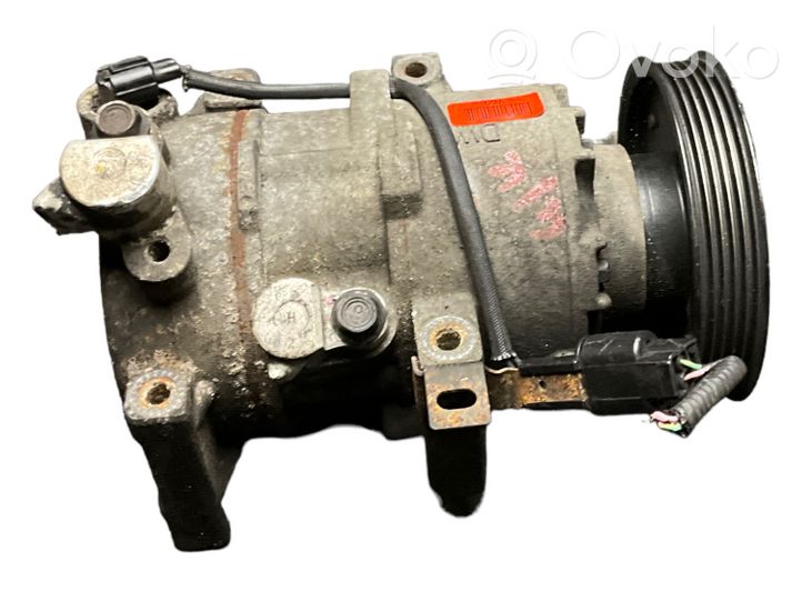 Hyundai i40 Ilmastointilaitteen kompressorin pumppu (A/C) 1833E00700