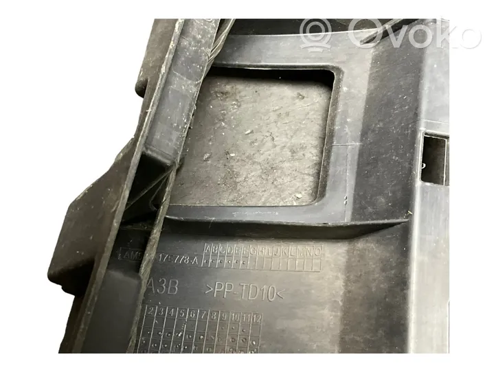 Ford Focus C-MAX Staffa di rinforzo montaggio del paraurti anteriore AM5117E778A