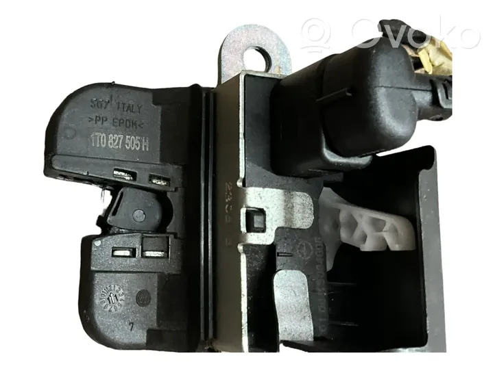 Volkswagen Touran I Tailgate/trunk/boot lock/catch/latch 1T0827505H