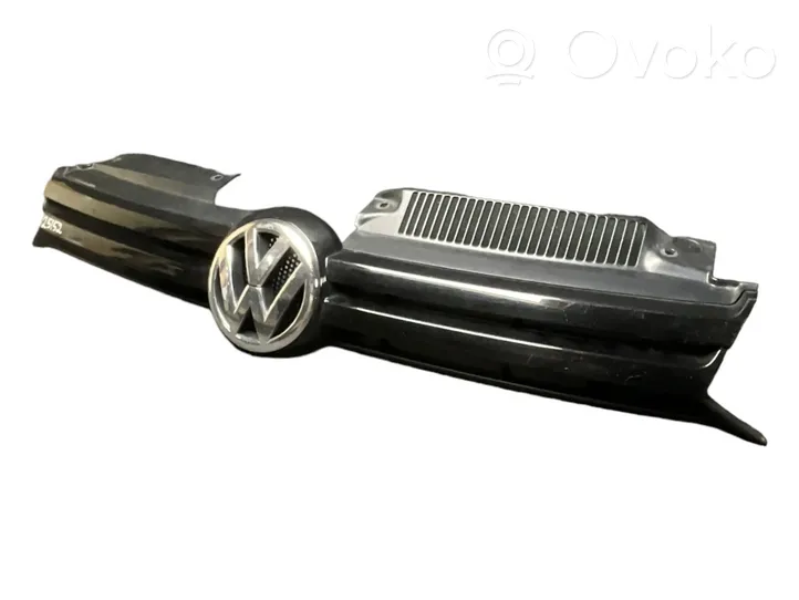 Volkswagen Golf VI Grille calandre supérieure de pare-chocs avant 5K0853653