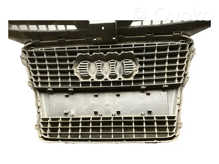 Audi A3 S3 A3 Sportback 8P Atrapa chłodnicy / Grill 8P4853651