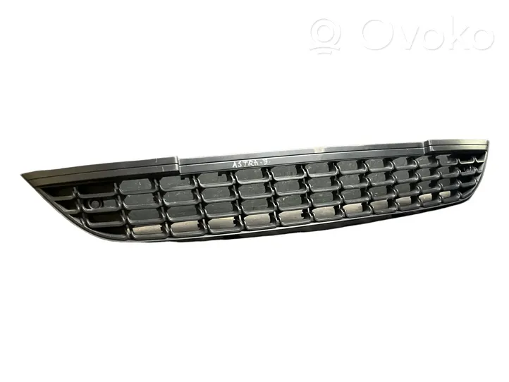 Opel Astra J Front bumper lower grill 13266567