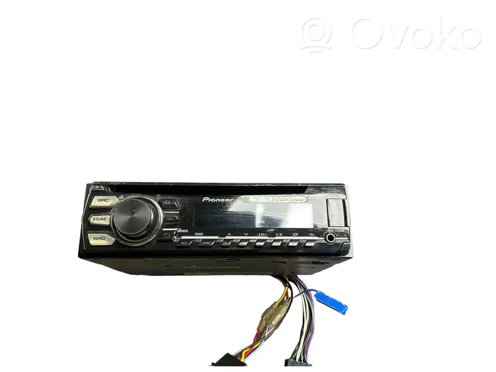 Volkswagen Polo IV 9N3 Unità principale autoradio/CD/DVD/GPS DEH1700UB