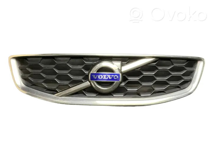 Volvo C30 Grille calandre supérieure de pare-chocs avant 31214622