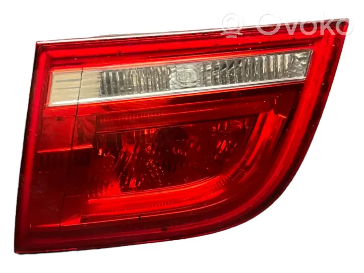 Audi A3 S3 A3 Sportback 8P Luci posteriori del portellone del bagagliaio 8P4945094D