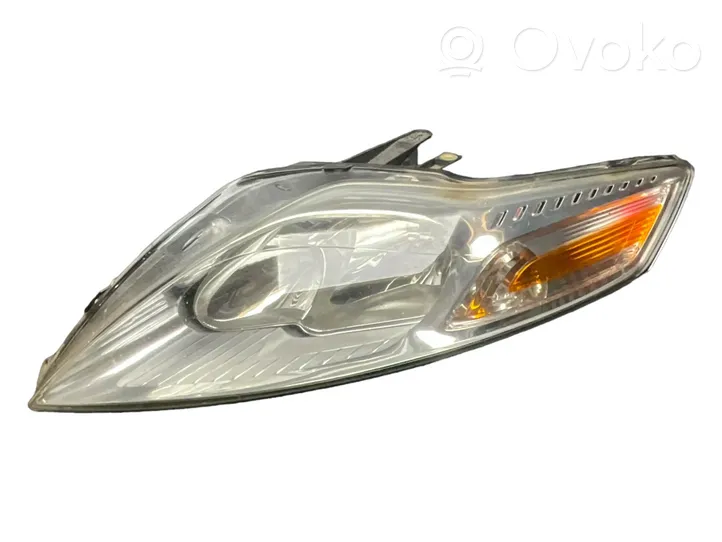 Ford Mondeo MK IV Lampa przednia 7S7113K060CC