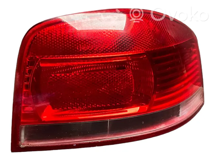 Audi A3 S3 A3 Sportback 8P Luci posteriori 8P0945096A