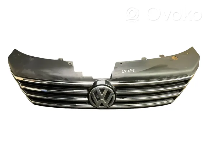 Volkswagen PASSAT B7 Front grill 3AA853651