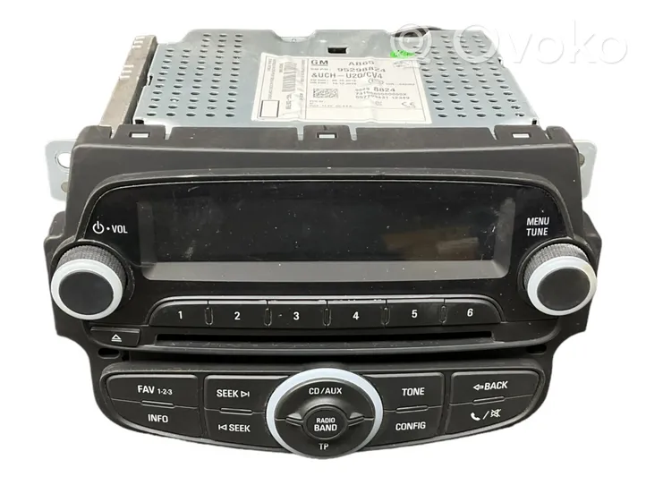 Chevrolet Spark Panel / Radioodtwarzacz CD/DVD/GPS 95298824