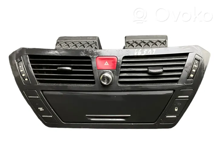 Citroen C4 Grand Picasso Centrālais gaisa ventilācijas režģis 9683265580