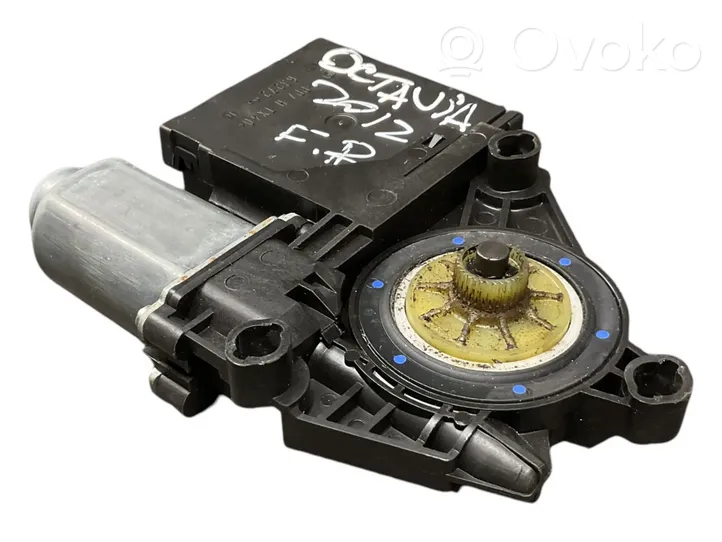 Skoda Octavia Mk3 (5E) Front door window regulator motor 5K0959793