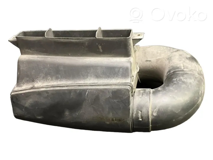 Volkswagen PASSAT B6 Air intake duct part 1Q0805962