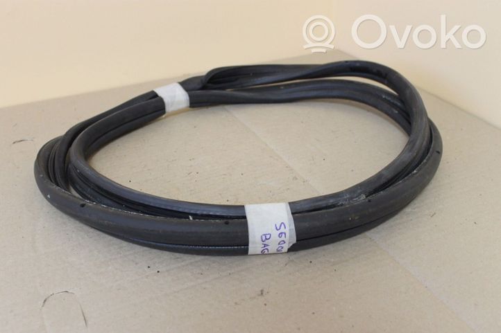 Volvo S60 Trunk rubber seal (body) 