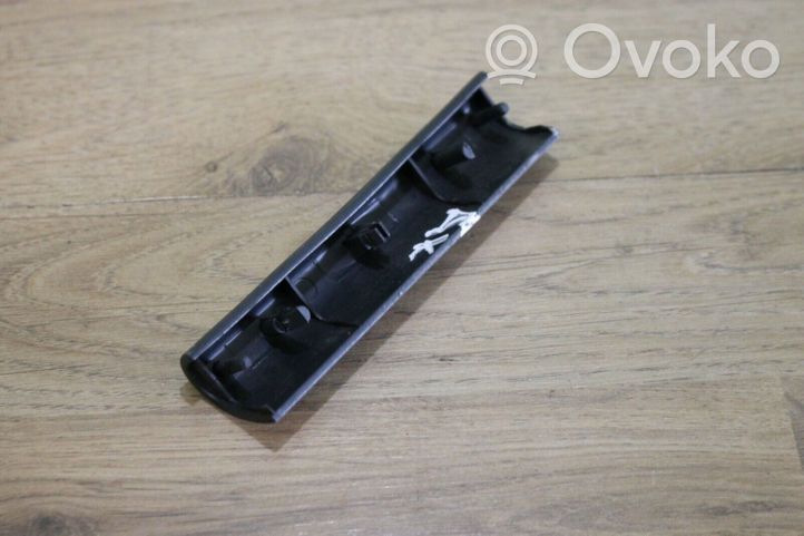 Volkswagen Sharan Altro elemento di rivestimento della portiera posteriore 7M3867175A