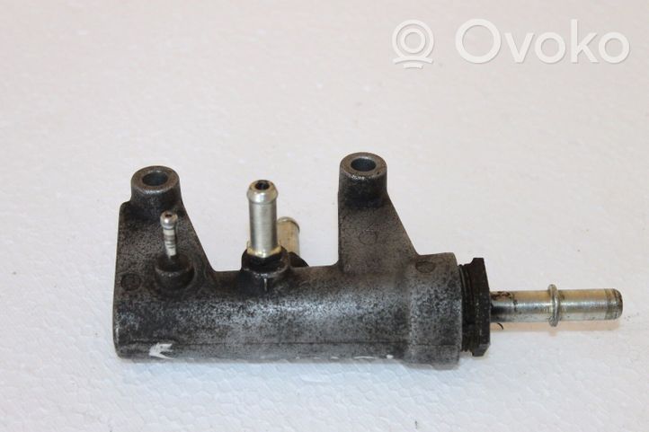 Saab 9-3 Ver2 Regolatore di pressione del carburante 55193043