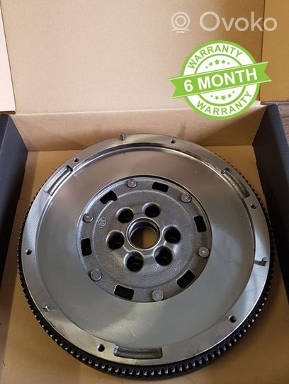 Volkswagen Transporter - Caravelle T6 Dual mass flywheel 415073410