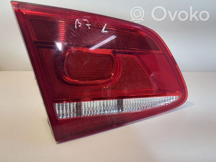 Volkswagen PASSAT B7 Luci posteriori del portellone del bagagliaio 3AE945093K