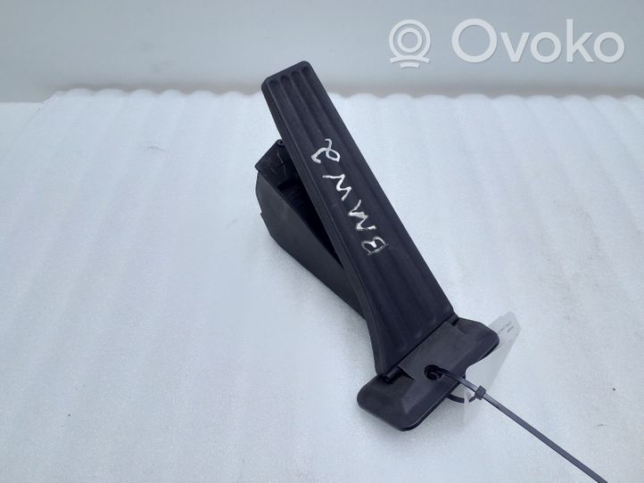 BMW 2 F45 Accelerator throttle pedal 6860000