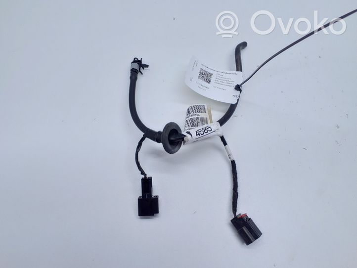 Citroen C3 Aircross Arnés de cableado de la puerta trasera/maletero 39104585