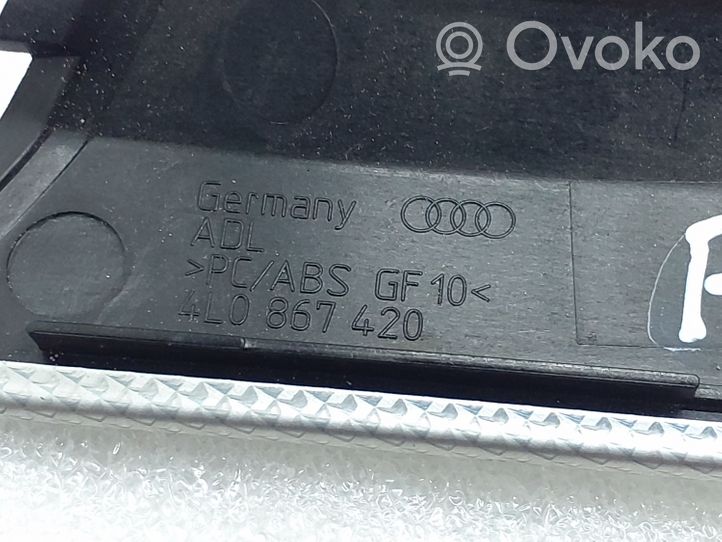 Audi Q7 4L Takaoven verhoilu (käytetyt) 4L0867420