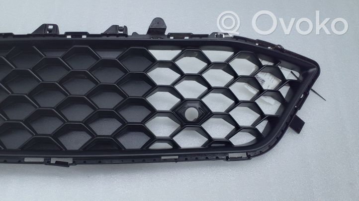 Alfa Romeo Giulia Grille inférieure de pare-chocs avant 156107969