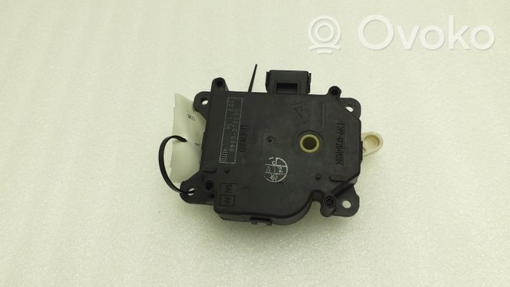 Jaguar XF Motor/activador trampilla de calefacción 0638000840