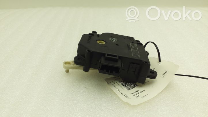 Jaguar XF Motor/activador trampilla de calefacción 0638000840