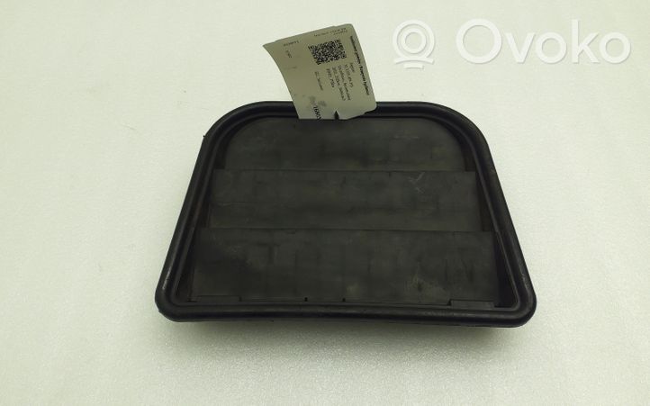 Jaguar XJ X351 Quarter panel pressure vent 