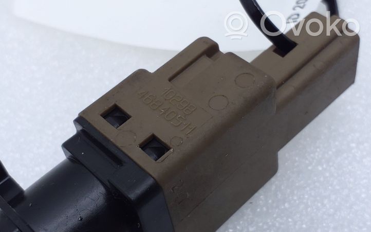 Alfa Romeo 159 Brake pedal sensor switch 46840511