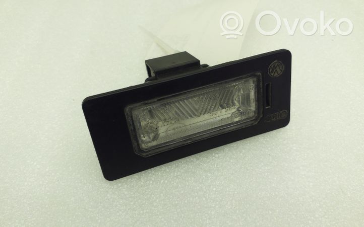 Audi A1 Number plate light 8T0943021