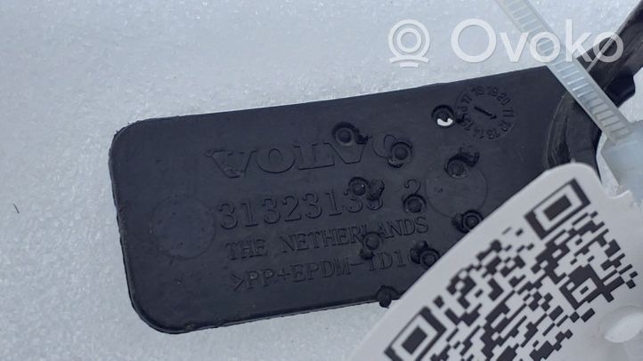 Volvo V40 Supporto posteriore per il sensore di parcheggio (PDC) 31323133