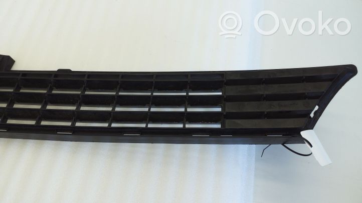 Mercedes-Benz A W169 Grille inférieure de pare-chocs avant A1698850123