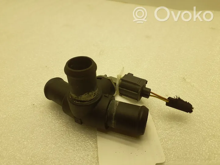 Jaguar XJ X351 Sensor de temperatura del refrigerante 8LBA12A648AA