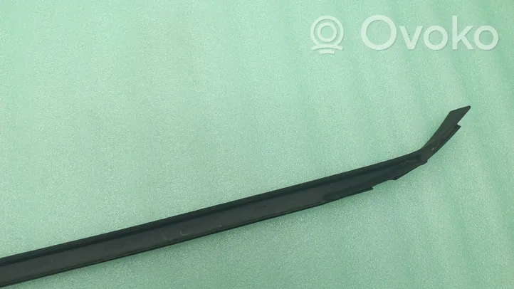 Volkswagen Sharan Windshield trim 7N0854327